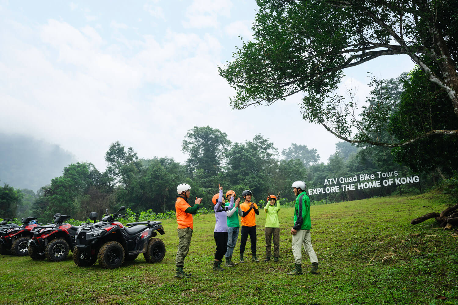 Tour ATV khám phá rừng Lim là trải nghiệm không thể bỏ lỡ.