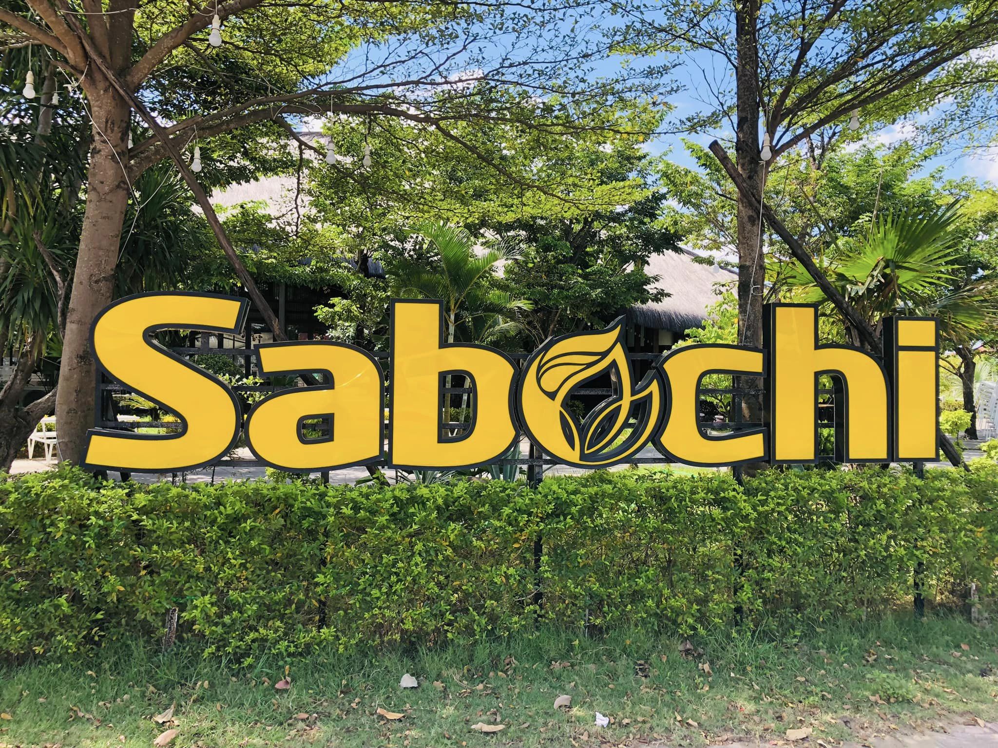Nhà hàng Sabochi là một trong những nhà hàng đạt chuẩn phục vụ khách du lịch ở Quảng Bình